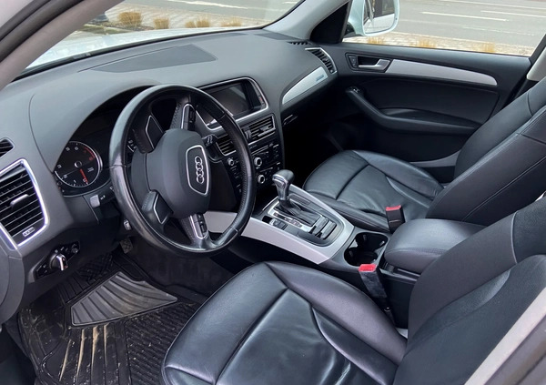 Audi Q5 cena 69500 przebieg: 215000, rok produkcji 2016 z Nysa małe 436